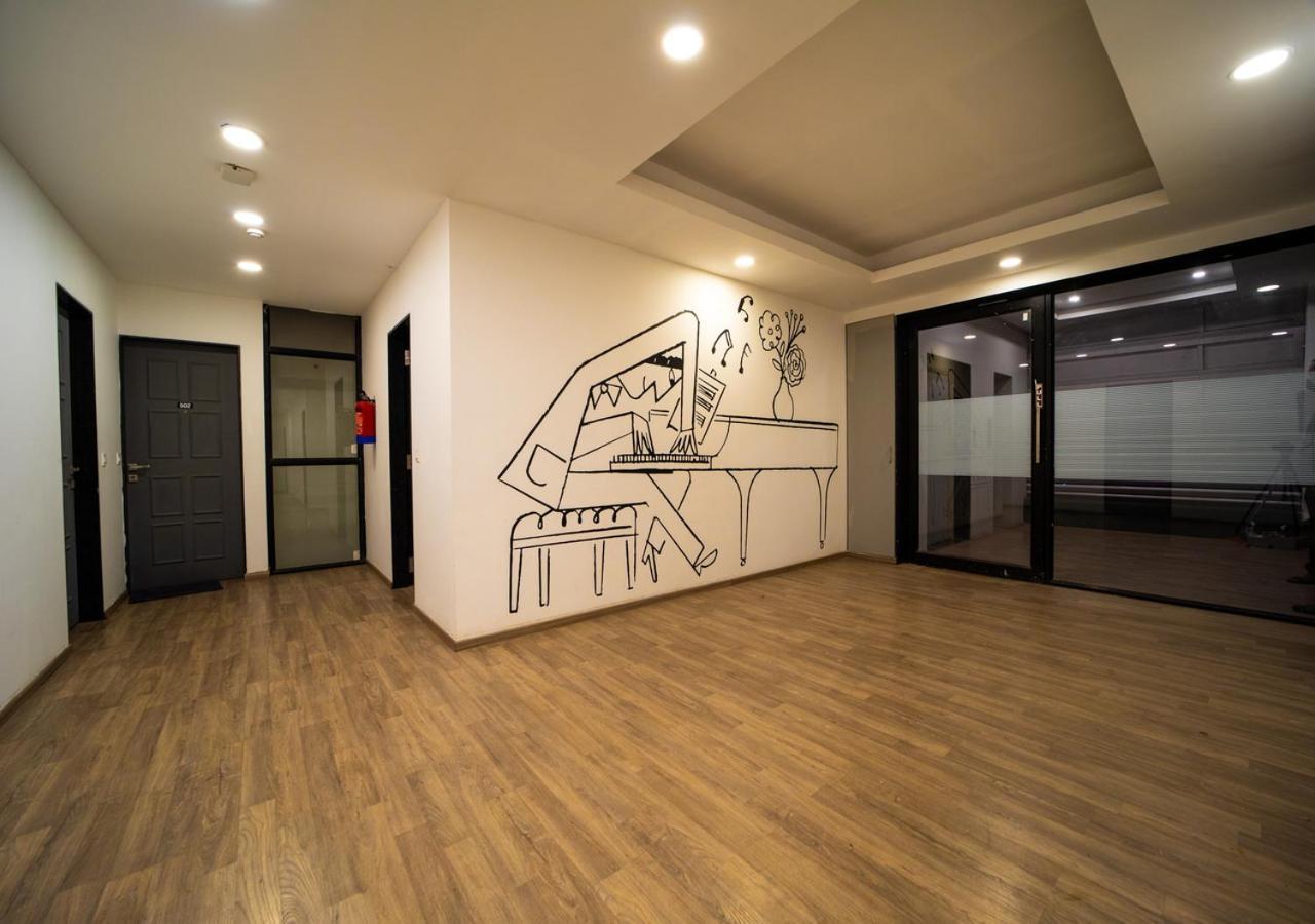 The Park Infinity Hotel Surat Bagian luar foto