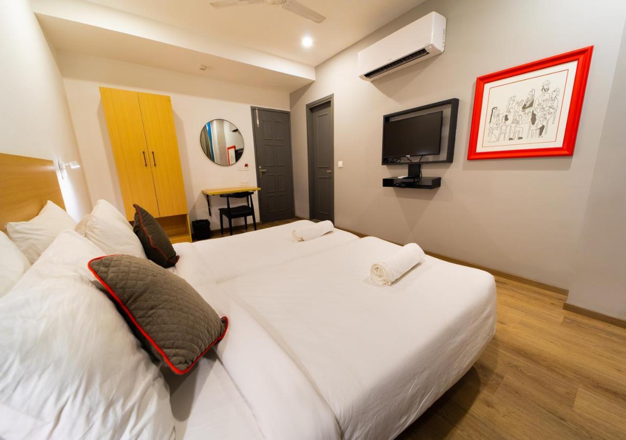 The Park Infinity Hotel Surat Bagian luar foto